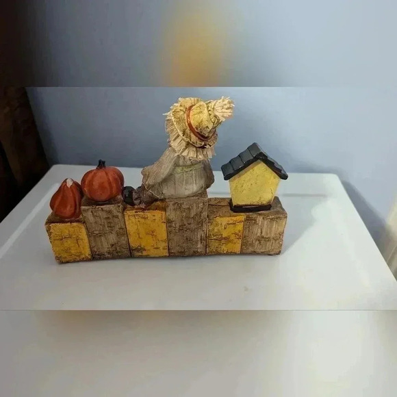 Autumn Desktop/Tabletop Decoration (EUC) - Picture 3 of 6